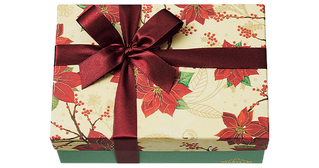 イタリア・カルトス社のペーパーを使ったクリスマス柄の飾り箱