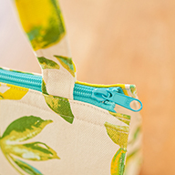 ����ɥ��